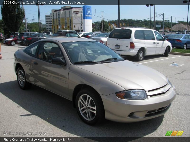 Sandrift Metallic / Neutral 2004 Chevrolet Cavalier Coupe