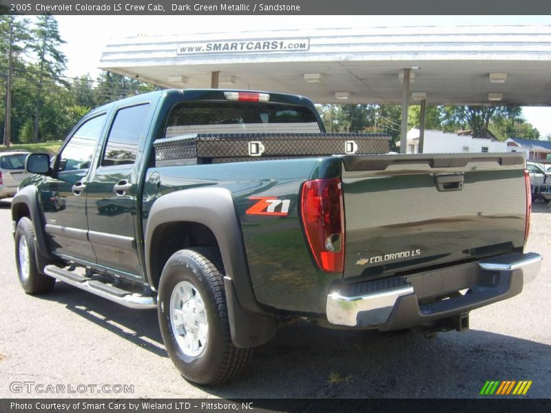 Dark Green Metallic / Sandstone 2005 Chevrolet Colorado LS Crew Cab