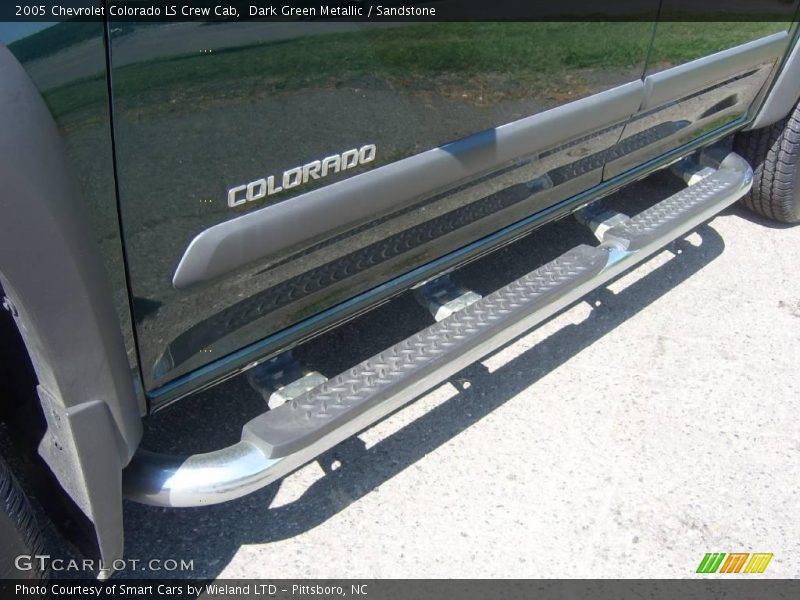 Dark Green Metallic / Sandstone 2005 Chevrolet Colorado LS Crew Cab