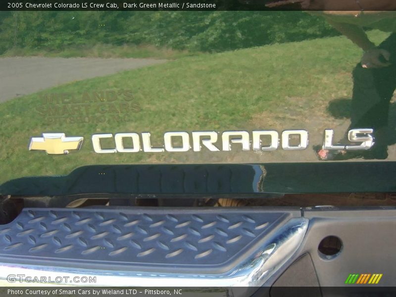 Dark Green Metallic / Sandstone 2005 Chevrolet Colorado LS Crew Cab
