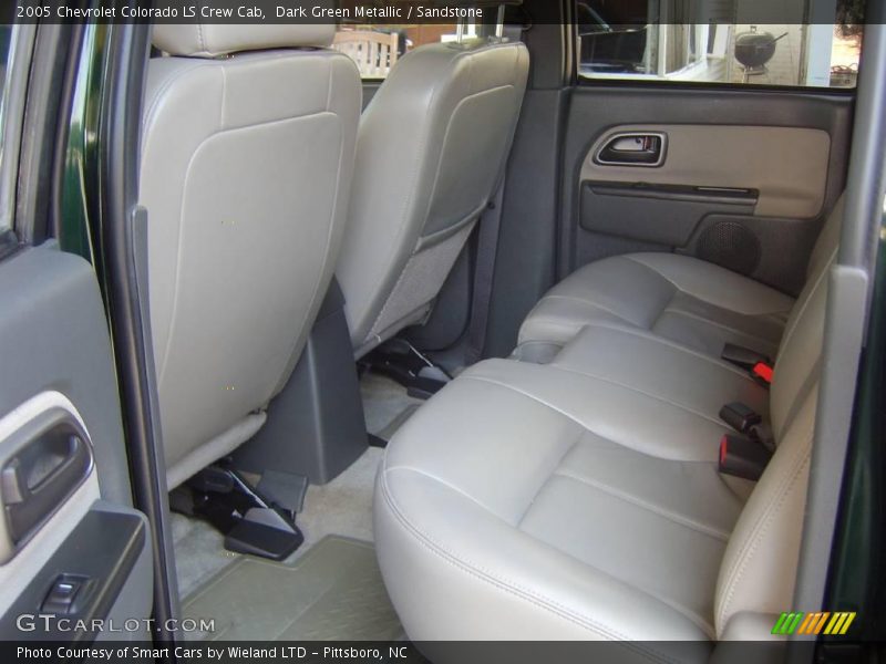 Dark Green Metallic / Sandstone 2005 Chevrolet Colorado LS Crew Cab