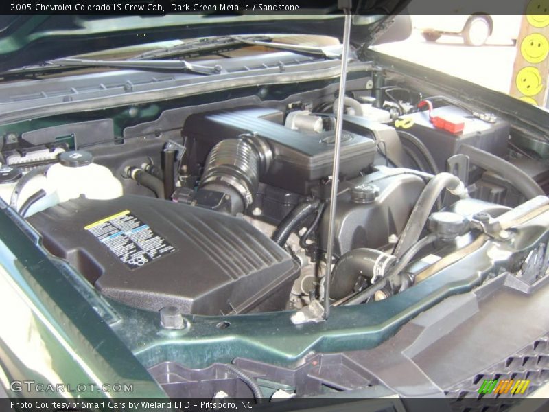 Dark Green Metallic / Sandstone 2005 Chevrolet Colorado LS Crew Cab