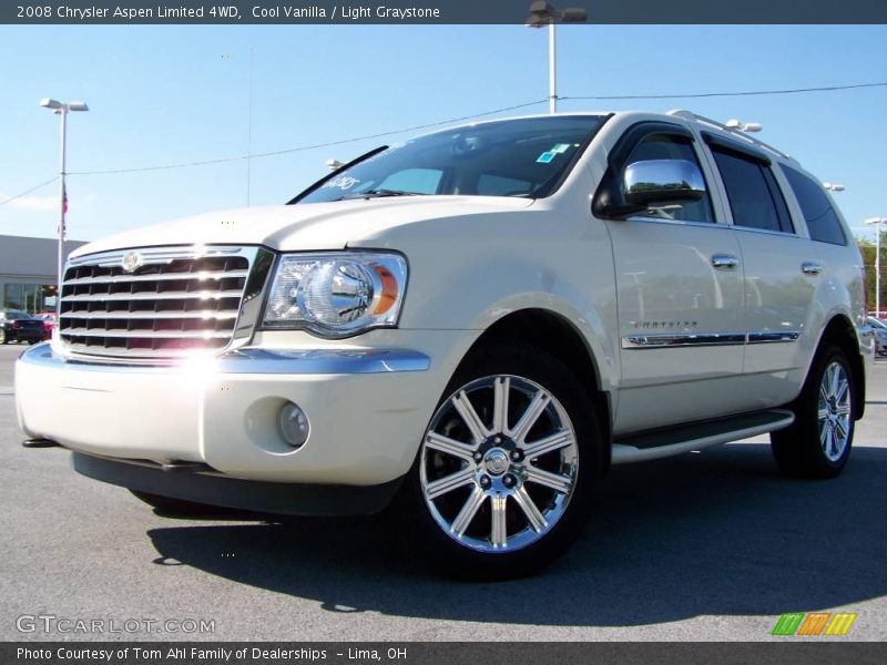 Cool Vanilla / Light Graystone 2008 Chrysler Aspen Limited 4WD