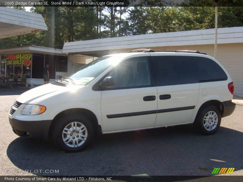 Stone White / Dark Khaki/Light Graystone 2005 Dodge Caravan SE