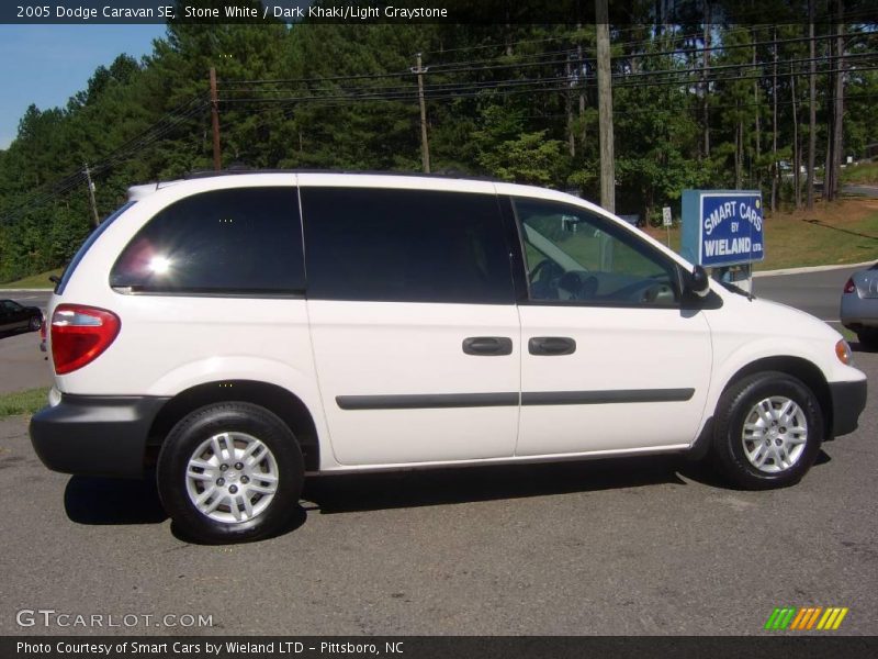 Stone White / Dark Khaki/Light Graystone 2005 Dodge Caravan SE