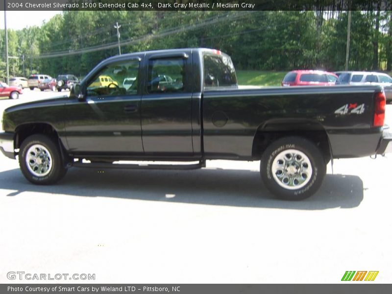 Dark Gray Metallic / Medium Gray 2004 Chevrolet Silverado 1500 Extended Cab 4x4