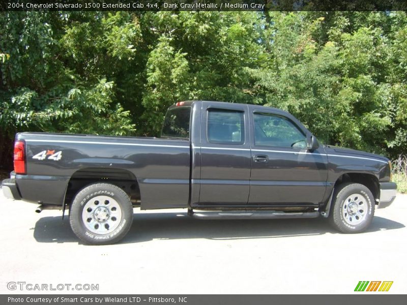 Dark Gray Metallic / Medium Gray 2004 Chevrolet Silverado 1500 Extended Cab 4x4