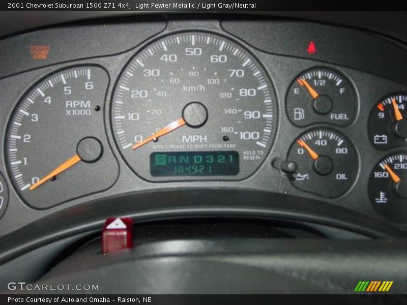 Light Pewter Metallic / Light Gray/Neutral 2001 Chevrolet Suburban 1500 Z71 4x4