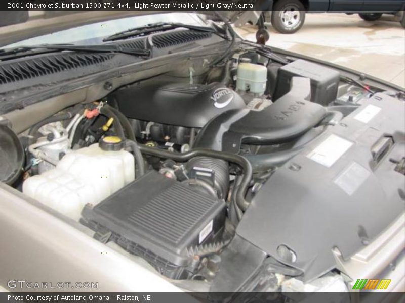 Light Pewter Metallic / Light Gray/Neutral 2001 Chevrolet Suburban 1500 Z71 4x4
