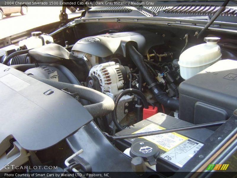 Dark Gray Metallic / Medium Gray 2004 Chevrolet Silverado 1500 Extended Cab 4x4