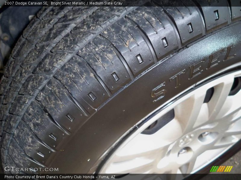 Bright Silver Metallic / Medium Slate Gray 2007 Dodge Caravan SE