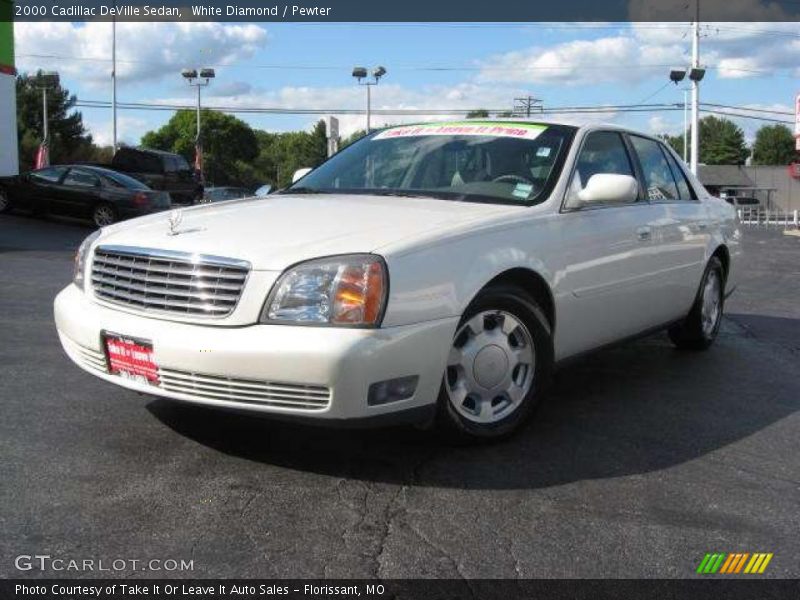White Diamond / Pewter 2000 Cadillac DeVille Sedan
