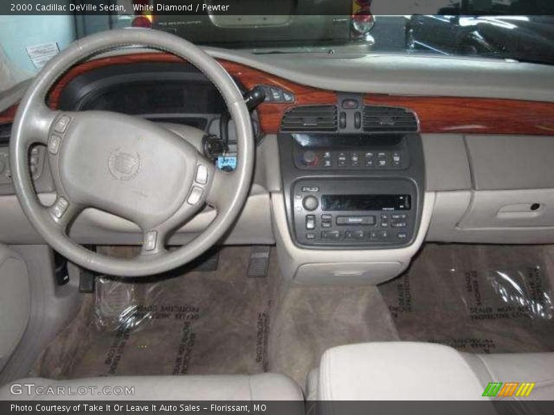 White Diamond / Pewter 2000 Cadillac DeVille Sedan
