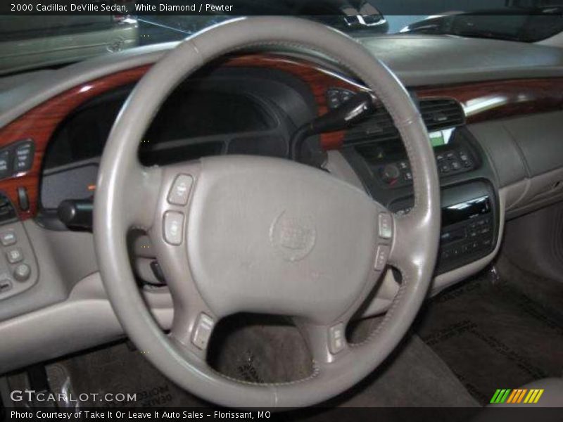 White Diamond / Pewter 2000 Cadillac DeVille Sedan