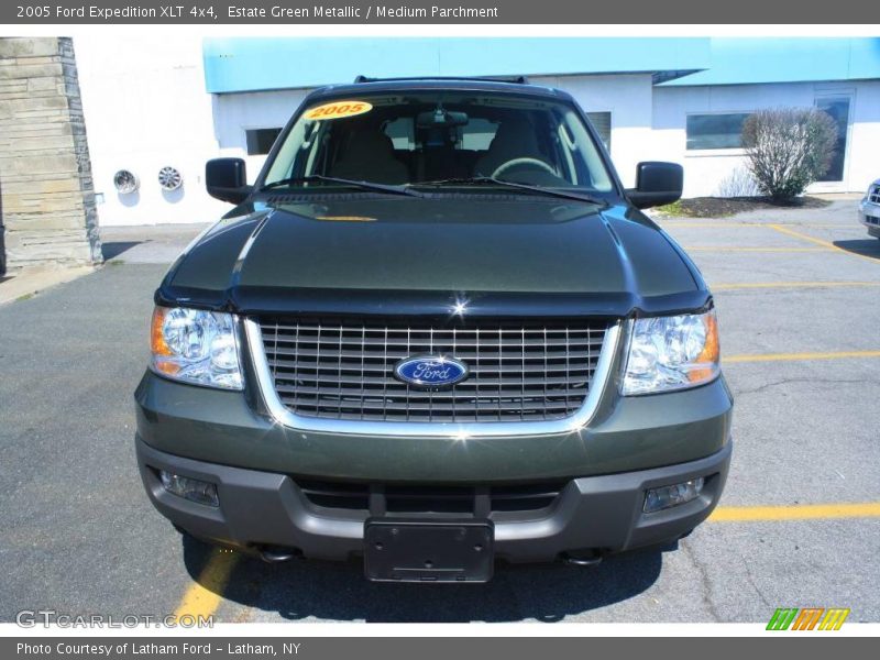 Estate Green Metallic / Medium Parchment 2005 Ford Expedition XLT 4x4