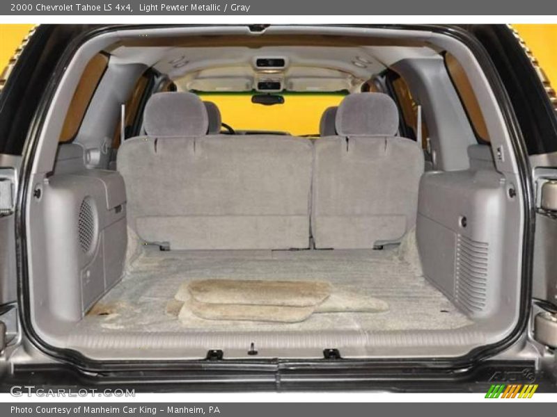 Light Pewter Metallic / Gray 2000 Chevrolet Tahoe LS 4x4