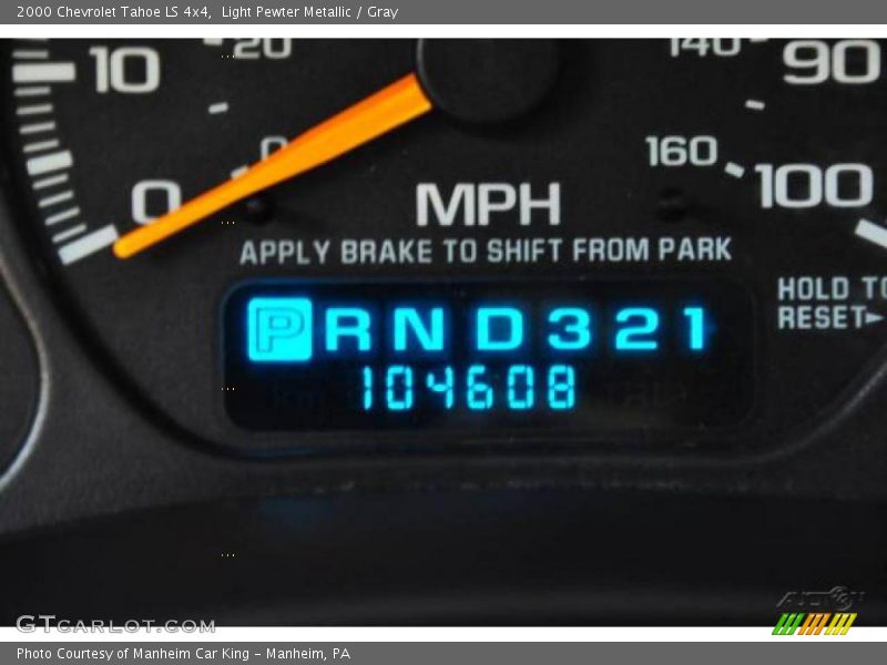 Light Pewter Metallic / Gray 2000 Chevrolet Tahoe LS 4x4