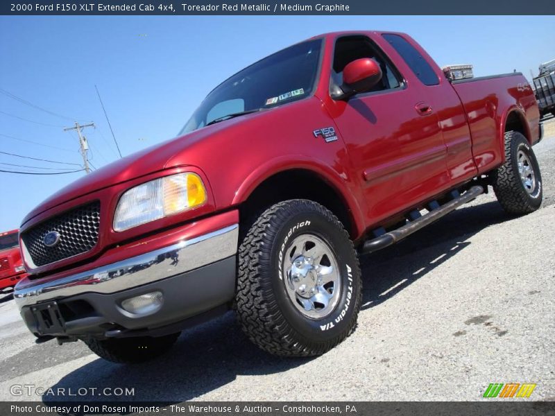 Toreador Red Metallic / Medium Graphite 2000 Ford F150 XLT Extended Cab 4x4