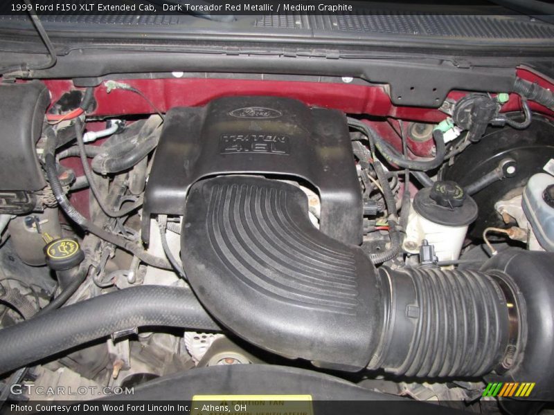 Dark Toreador Red Metallic / Medium Graphite 1999 Ford F150 XLT Extended Cab