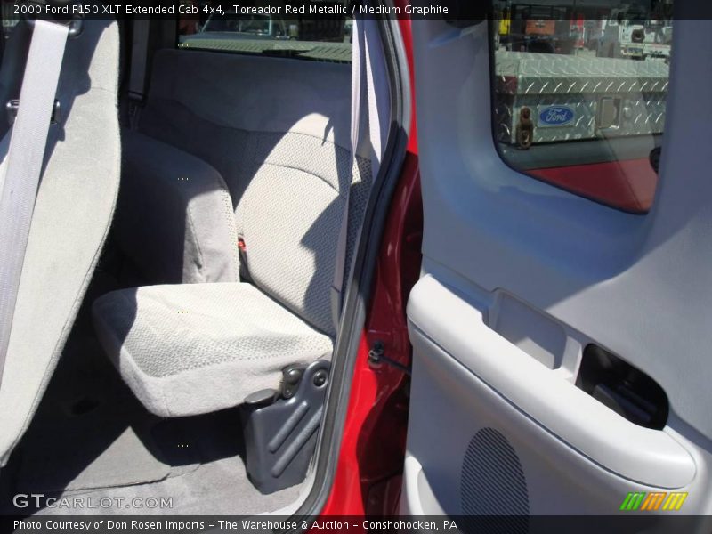 Toreador Red Metallic / Medium Graphite 2000 Ford F150 XLT Extended Cab 4x4