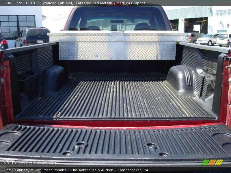 Toreador Red Metallic / Medium Graphite 2000 Ford F150 XLT Extended Cab 4x4