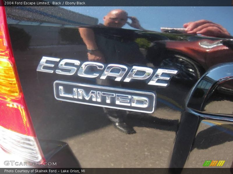 Black / Ebony Black 2004 Ford Escape Limited