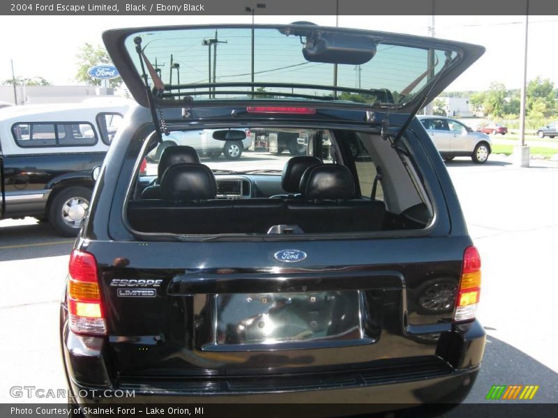 Black / Ebony Black 2004 Ford Escape Limited