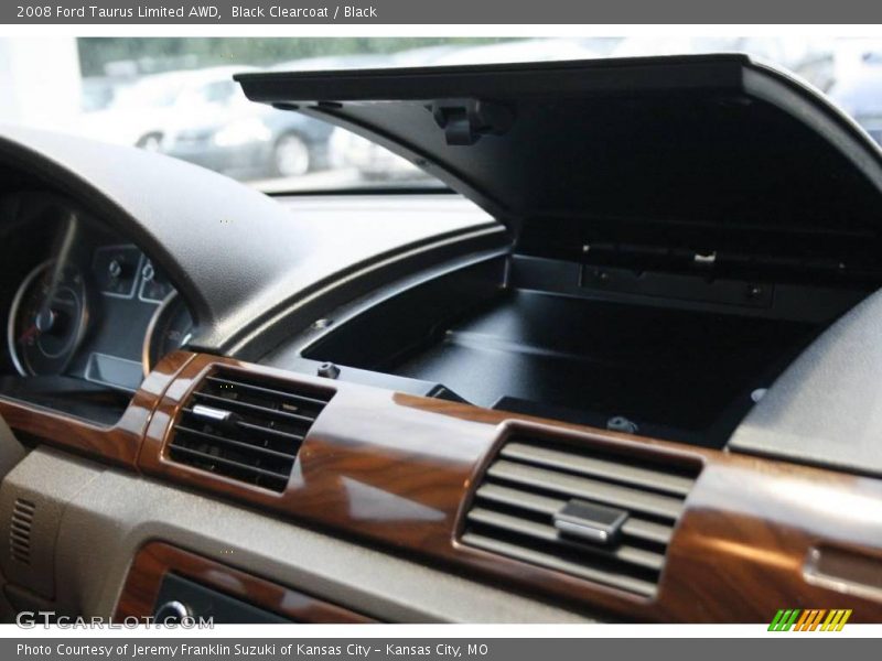 Black Clearcoat / Black 2008 Ford Taurus Limited AWD