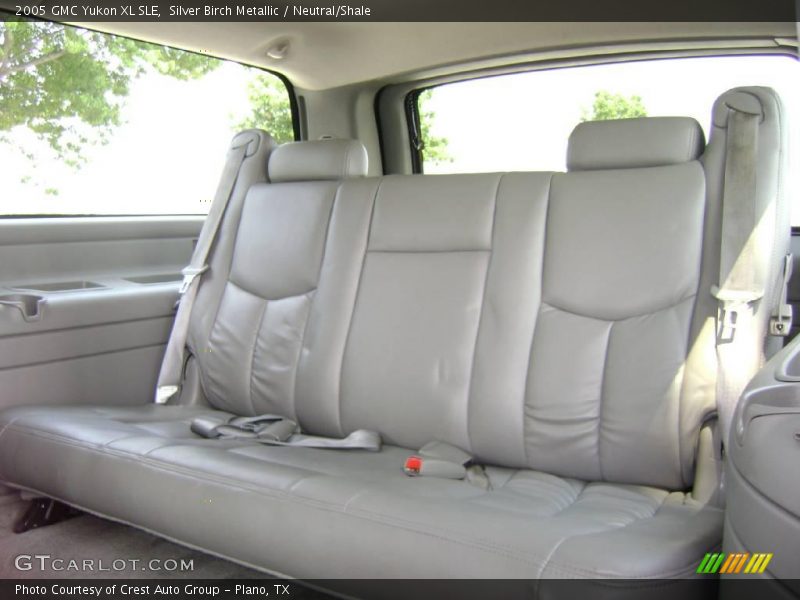 Silver Birch Metallic / Neutral/Shale 2005 GMC Yukon XL SLE