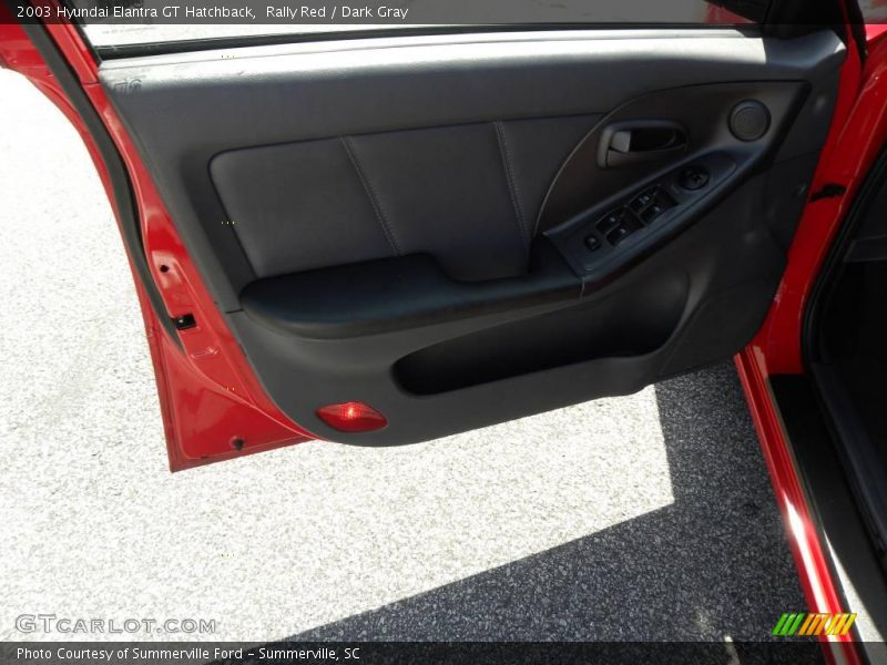 Rally Red / Dark Gray 2003 Hyundai Elantra GT Hatchback