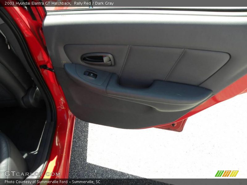 Rally Red / Dark Gray 2003 Hyundai Elantra GT Hatchback