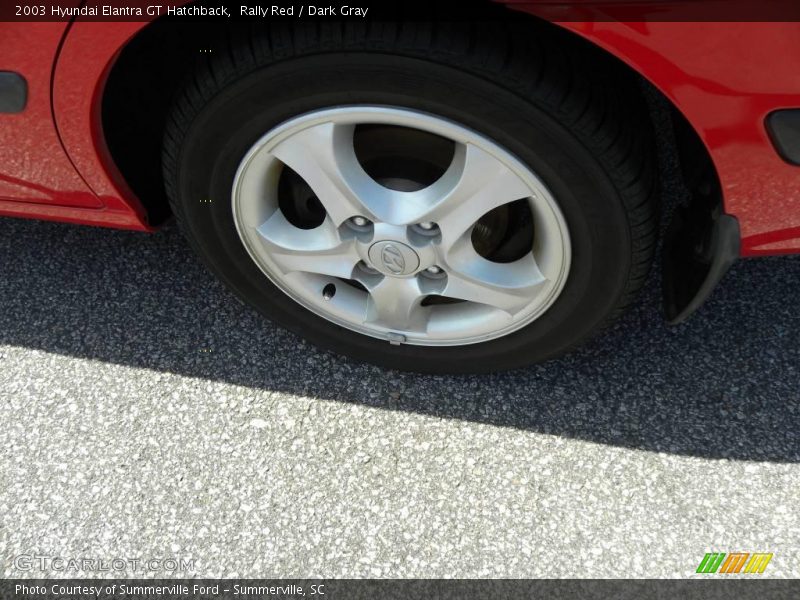 Rally Red / Dark Gray 2003 Hyundai Elantra GT Hatchback