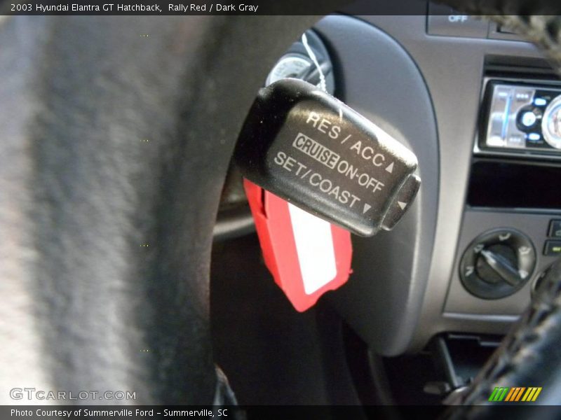 Rally Red / Dark Gray 2003 Hyundai Elantra GT Hatchback