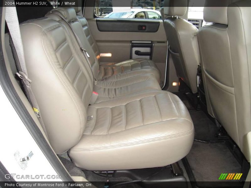 White / Wheat 2004 Hummer H2 SUV