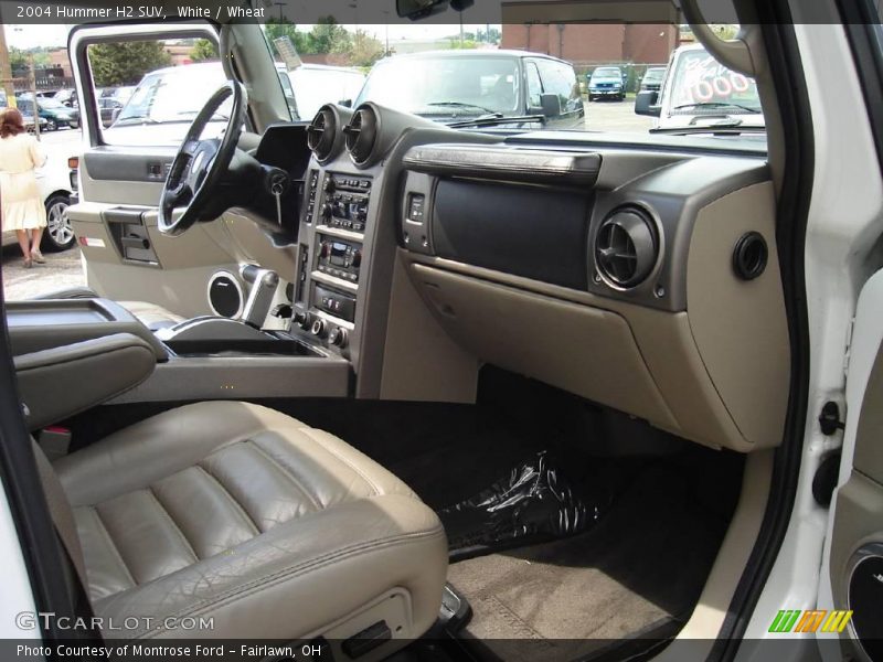 White / Wheat 2004 Hummer H2 SUV