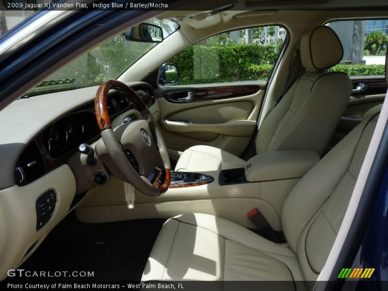 Indigo Blue / Barley/Mocha 2009 Jaguar XJ Vanden Plas