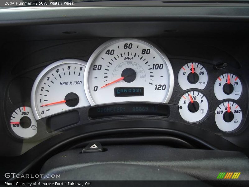 White / Wheat 2004 Hummer H2 SUV