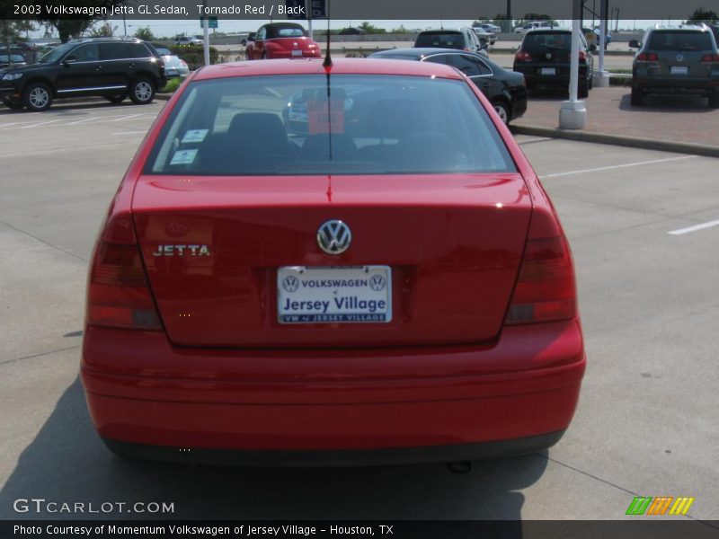 Tornado Red / Black 2003 Volkswagen Jetta GL Sedan