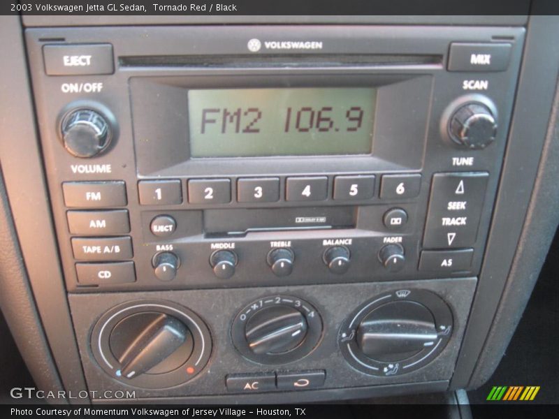 Tornado Red / Black 2003 Volkswagen Jetta GL Sedan