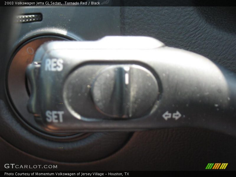 Tornado Red / Black 2003 Volkswagen Jetta GL Sedan
