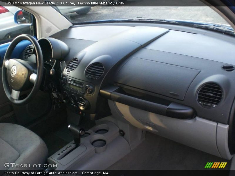 Techno Blue Metallic / Gray 1998 Volkswagen New Beetle 2.0 Coupe