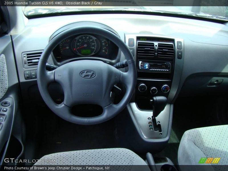 Obsidian Black / Gray 2005 Hyundai Tucson GLS V6 4WD