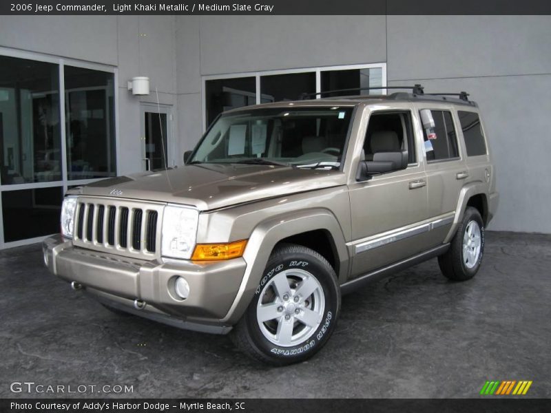 Light Khaki Metallic / Medium Slate Gray 2006 Jeep Commander