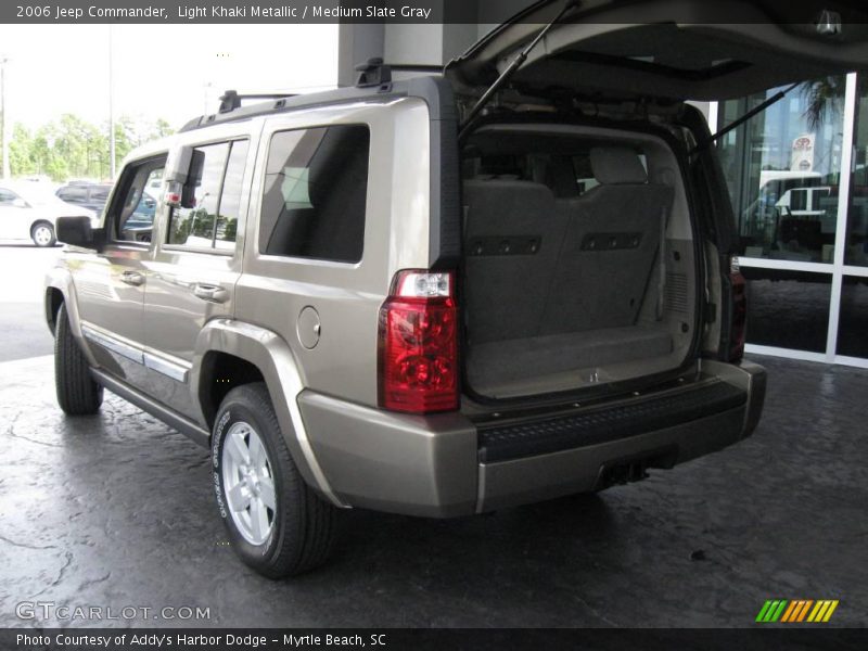 Light Khaki Metallic / Medium Slate Gray 2006 Jeep Commander