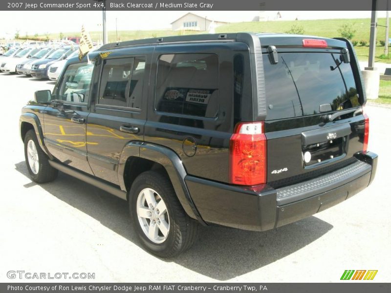 Black Clearcoat / Medium Slate Gray 2007 Jeep Commander Sport 4x4