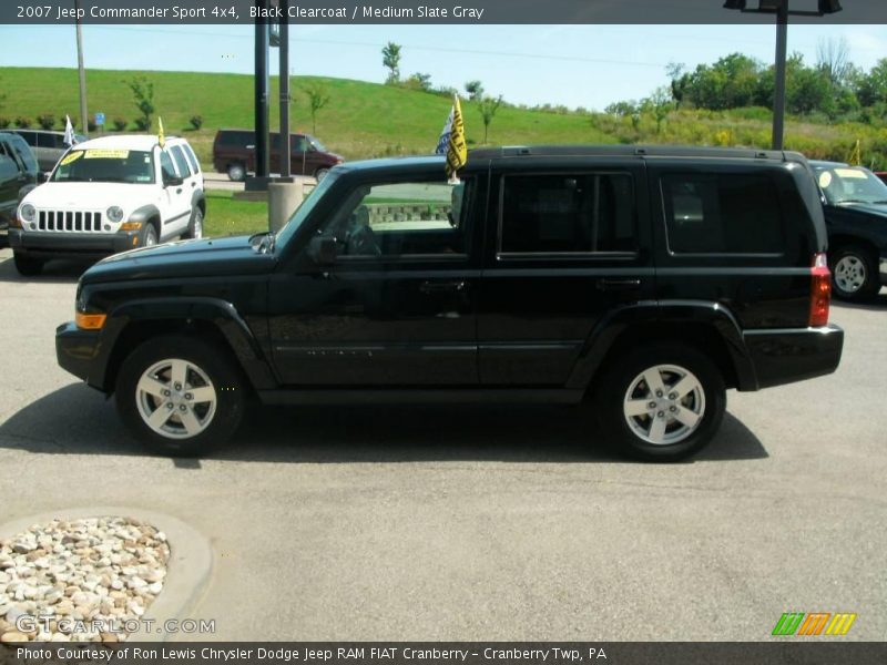Black Clearcoat / Medium Slate Gray 2007 Jeep Commander Sport 4x4
