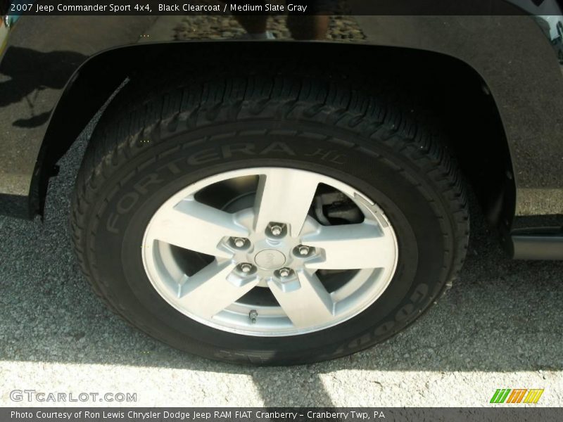Black Clearcoat / Medium Slate Gray 2007 Jeep Commander Sport 4x4