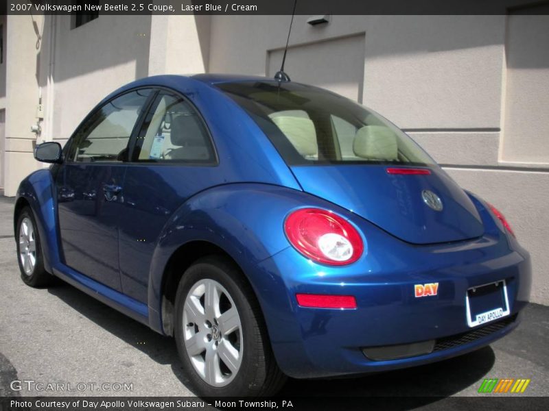 Laser Blue / Cream 2007 Volkswagen New Beetle 2.5 Coupe