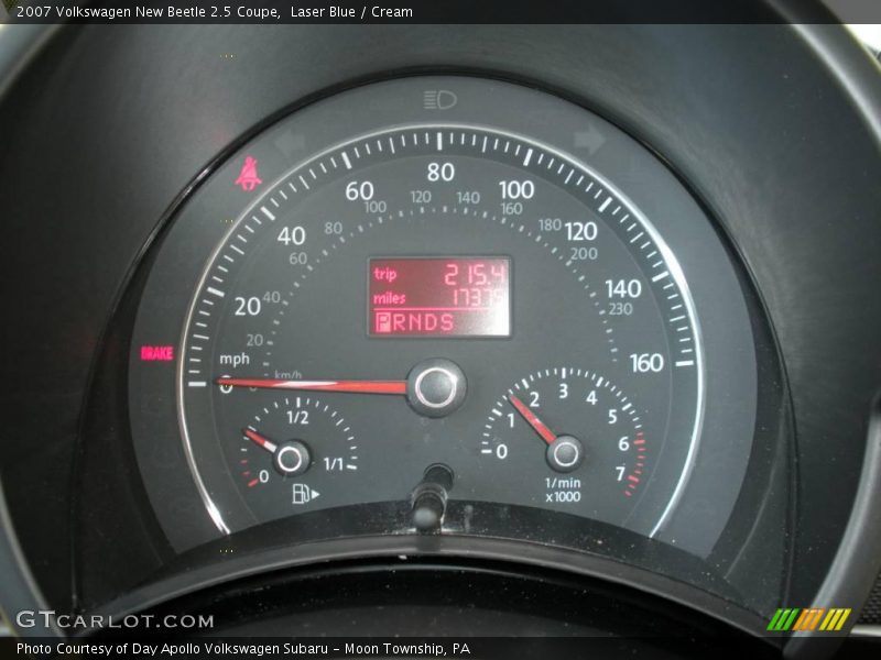Laser Blue / Cream 2007 Volkswagen New Beetle 2.5 Coupe