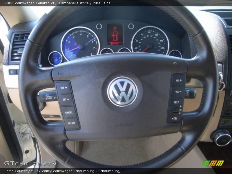 Campanella White / Pure Beige 2006 Volkswagen Touareg V8